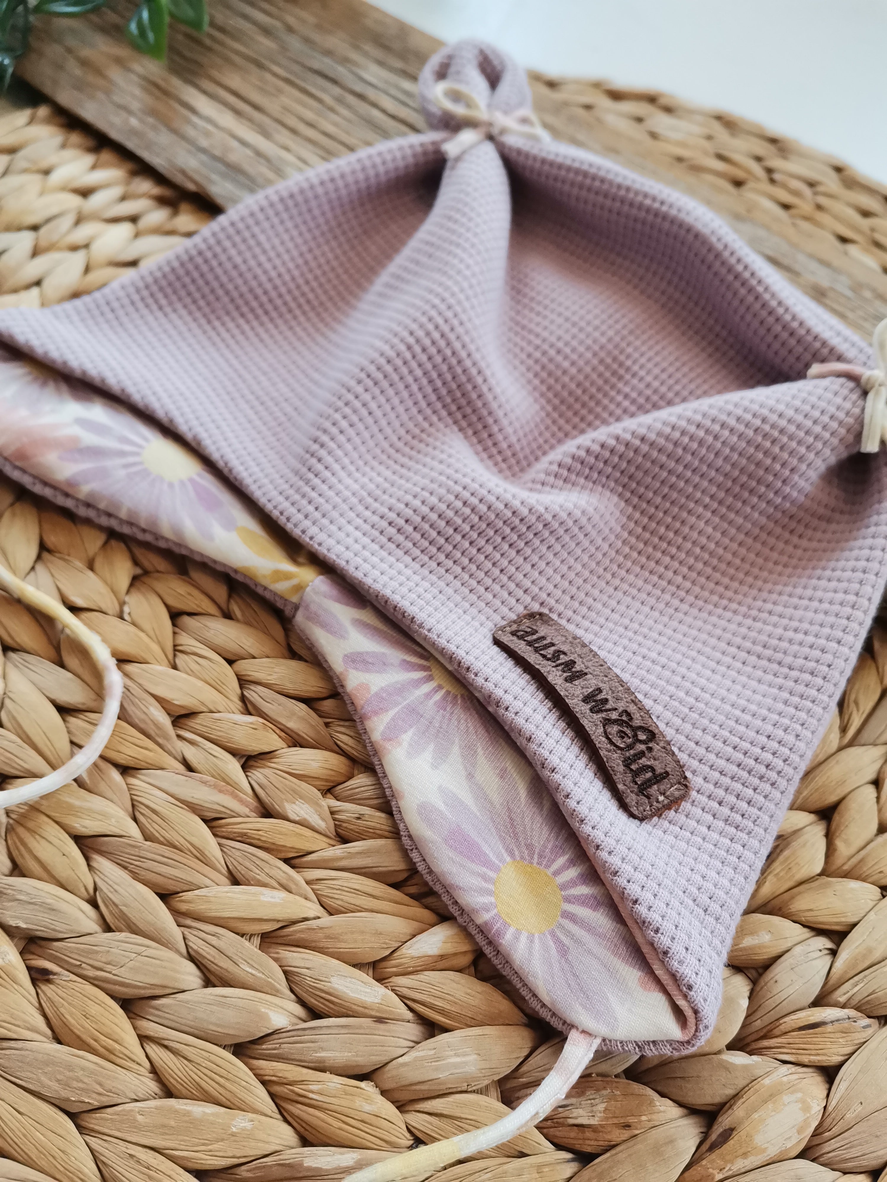 Öhrchenmütze "Blümchenzauber"