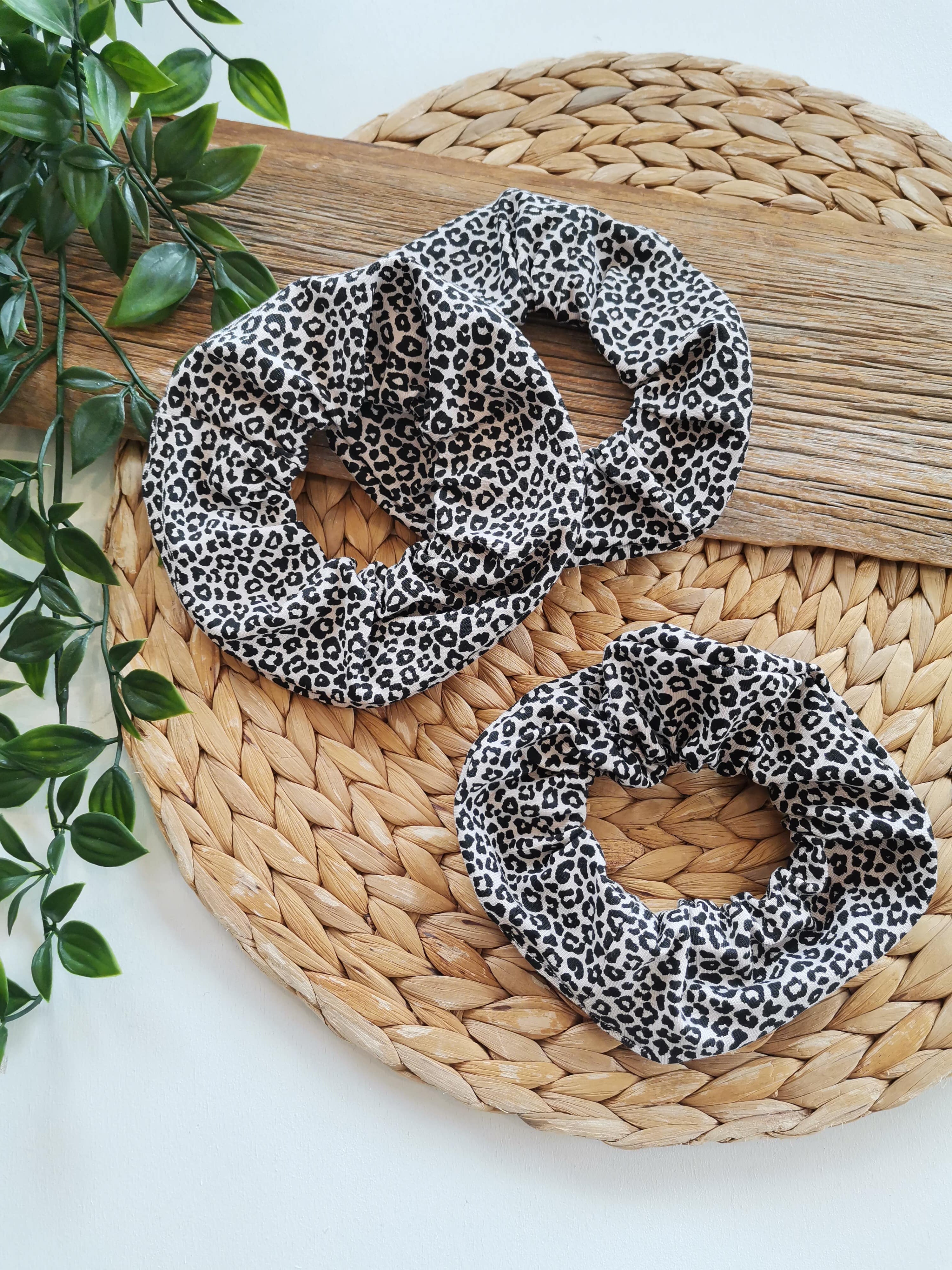 Scrunchie "Leo"